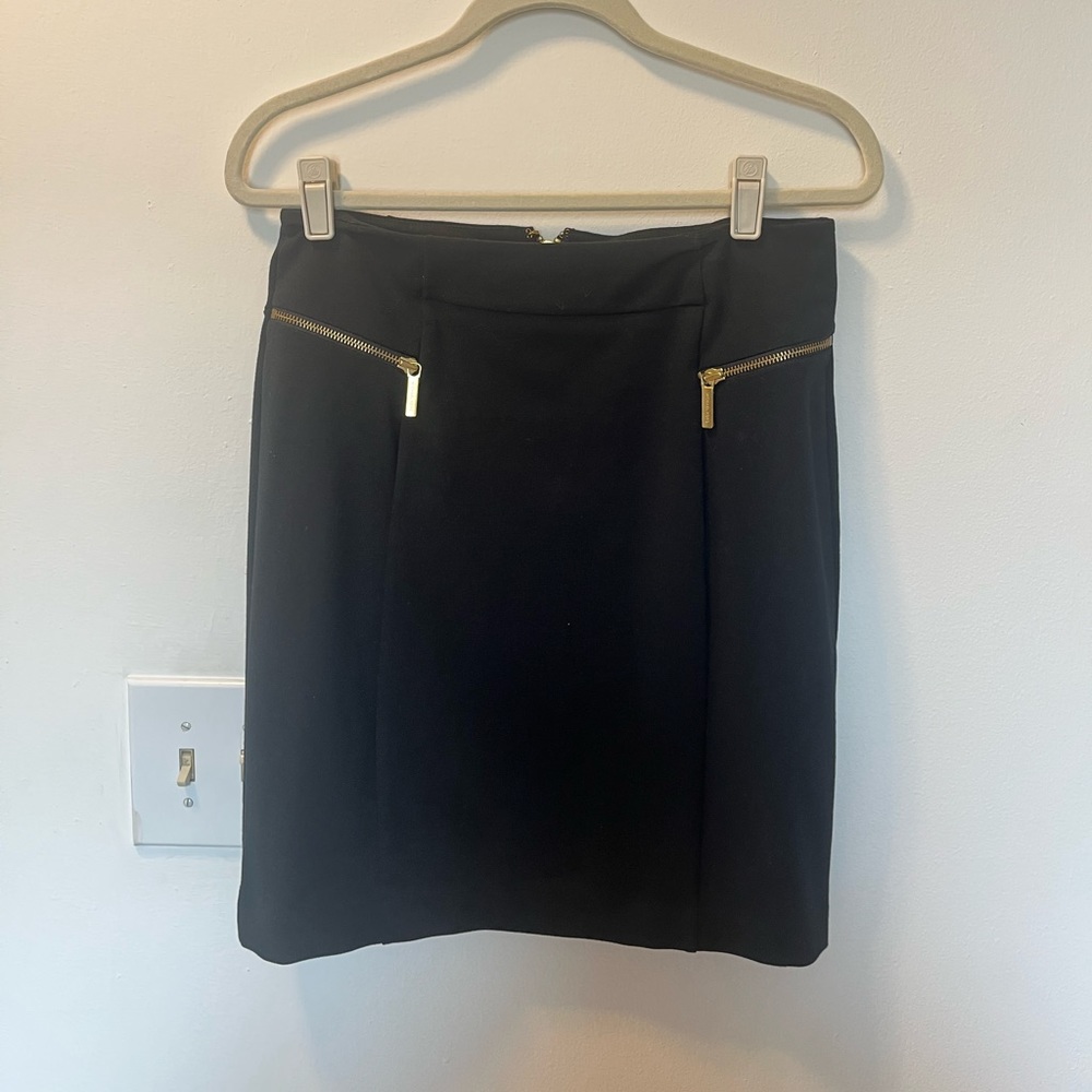 Black Michael Kors skirt size 6